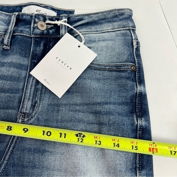 NWT KanCan Junior Women’s Blue Jeans Sz 5/26 Raw Hems W/slit Distressed Stretch - Picture 12 of 15